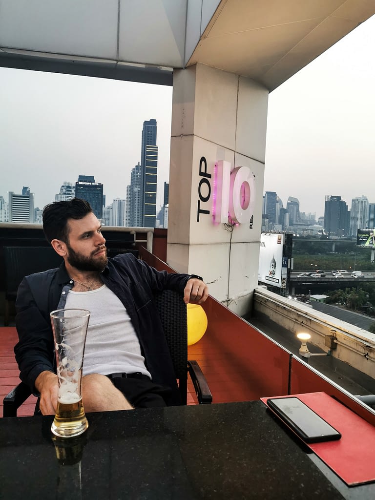 pierce jones sky bar